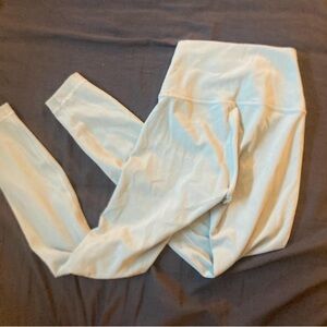 Sage green lulu leggings